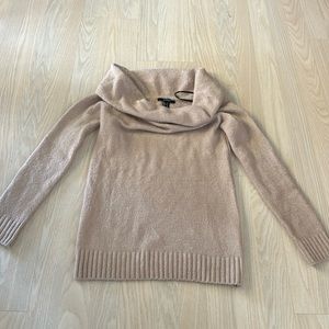 Forever‎ 21  Off The Shoulder Knit Sweater